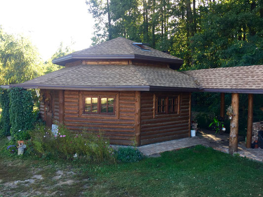 На крыше битумная черепица Timberline HD в цвете Shakewood